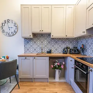 Newly Converted Rowntree House Shambles Apartment York
